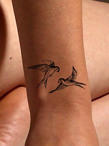 Classic Swallow Tattoo Design